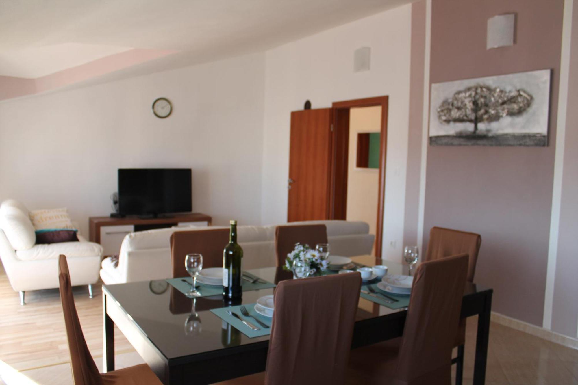 Apartment Aurora Kaštela Екстериор снимка